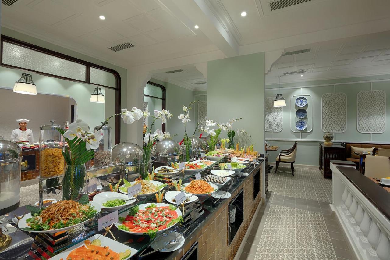 Allegro Hoi An . A Little Luxury Hotel & Spa Eksteriør bilde The buffet at the hotel