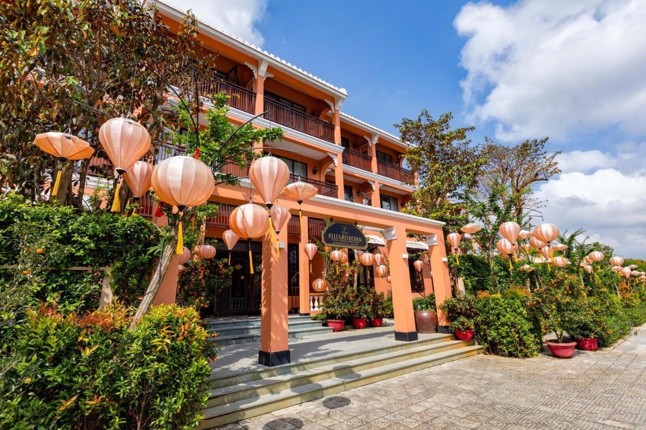 Allegro Hoi An . A Little Luxury Hotel & Spa Eksteriør bilde The temple's main entrance